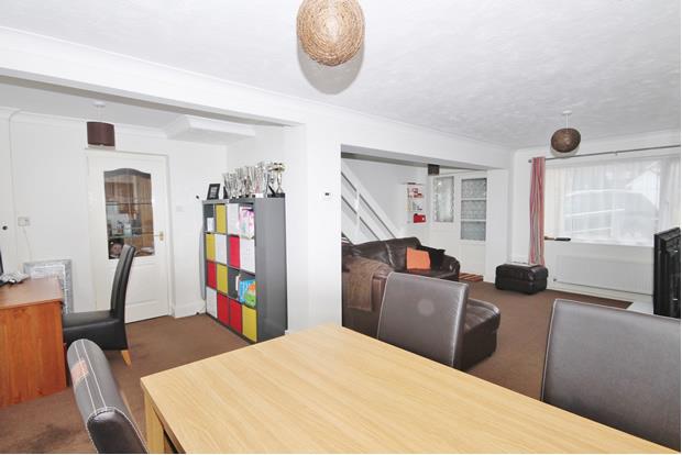 Bridge Road, Farnborough, GU14 0HT